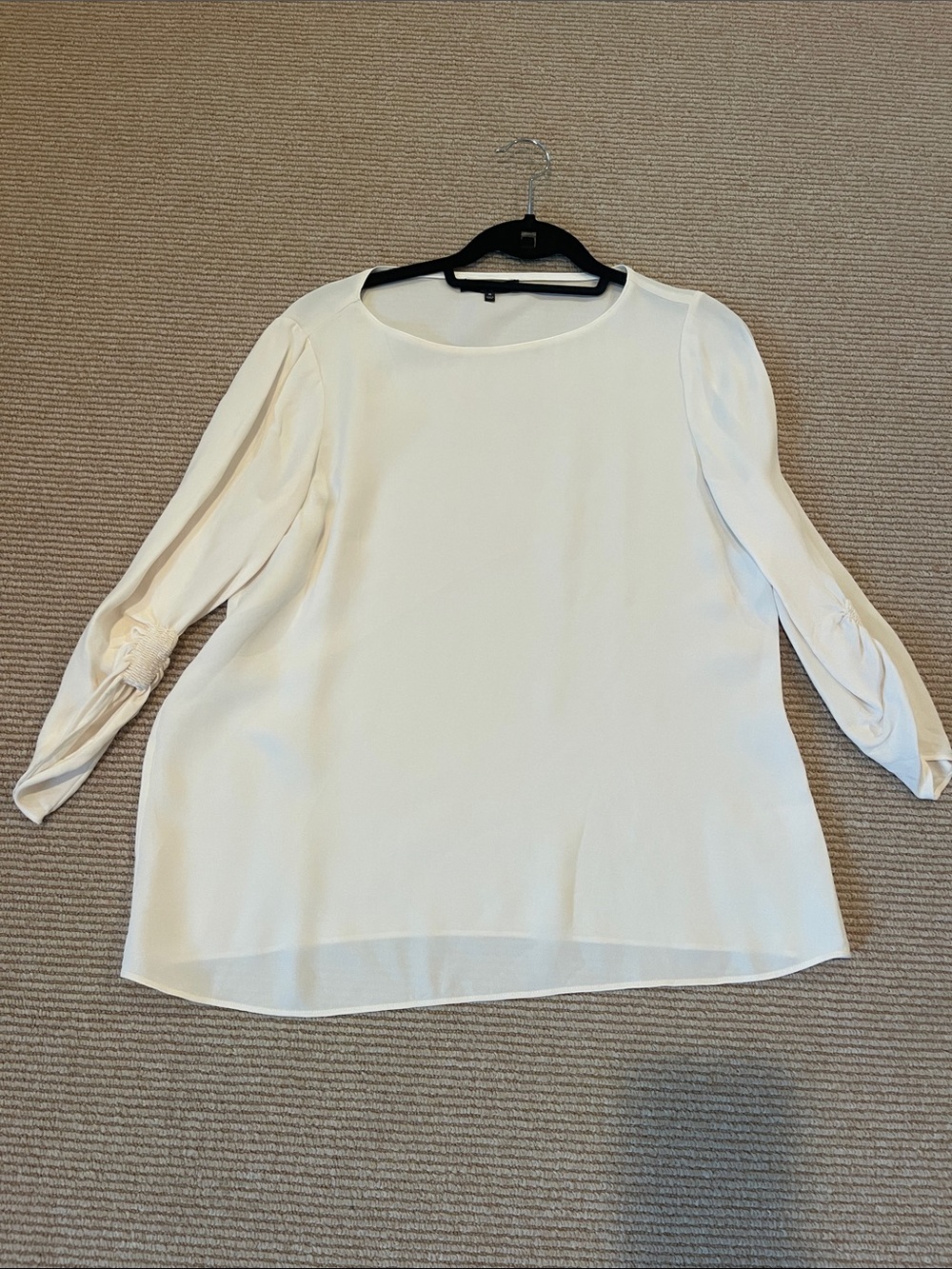 Lafayette 148 New York Cream Long-Sleeve Round-Neck Blouse